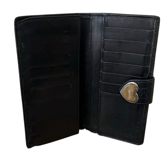 Gucci Emily horsebit bag bundle comes with heart long wallet, box not included. - Picture 9 of 12